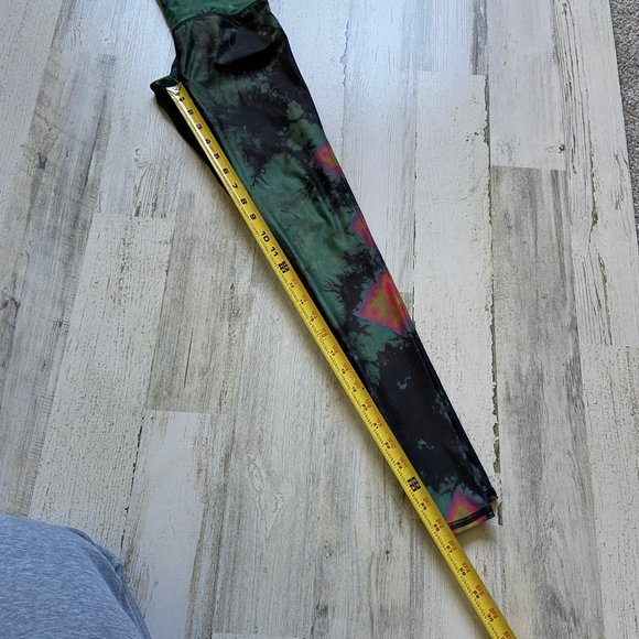 Teeki Size XS Eagle Feather Dream Catcher Leggings - Picture 6 of 9